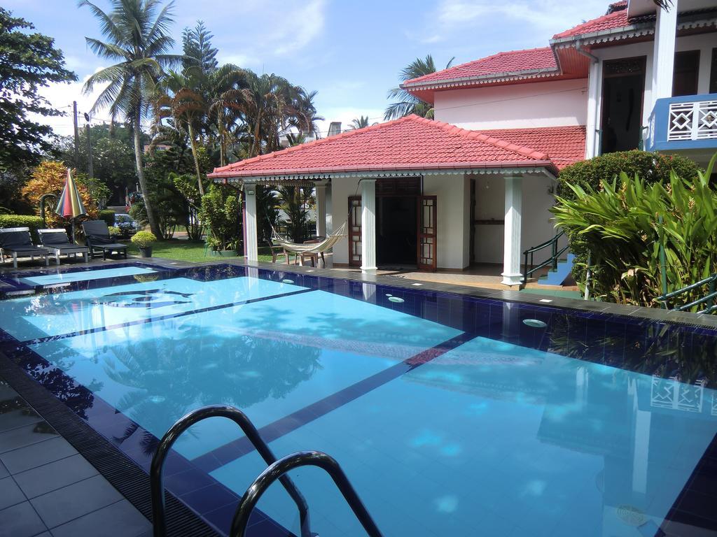 The Oasis Villa Hikkaduwa Exterior photo